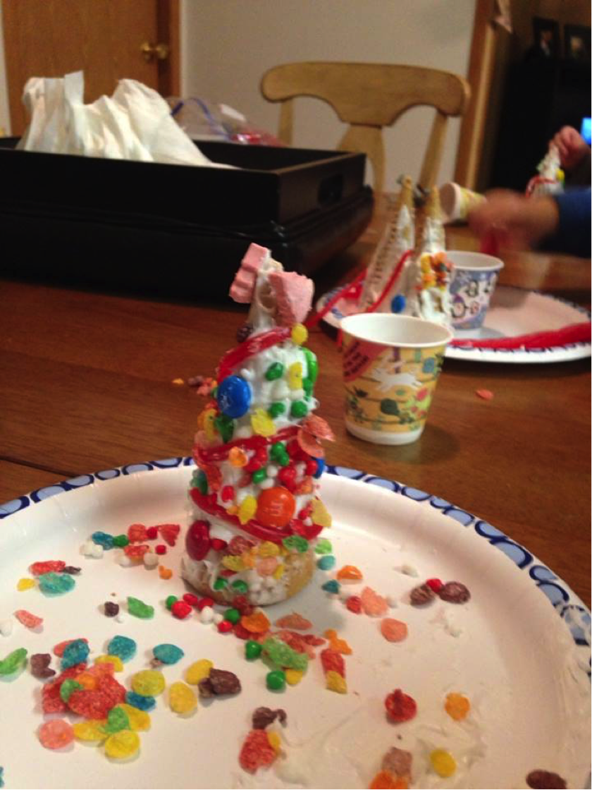 Frosting fun on a plate