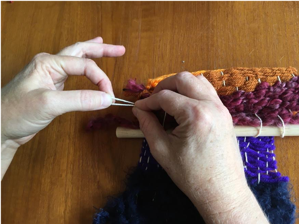 Loose string at one end that you will tie in a loop